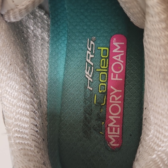 Sketchers D'Lites Women's White Athletic Memory Foam Chunky LaceUp Sneaker Size9 - Picture 6 of 10